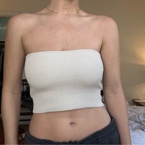 Aritzia Babaton Sculpt Knit Ribbed Tube Top